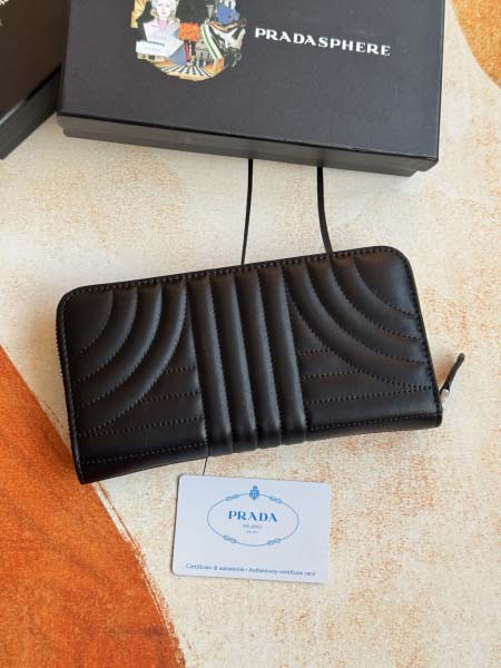 2025年3月17日新作prada 財布   SIZE:19 cmX12cm zy工場
