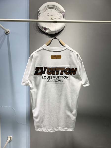 2025年3月19日高品質新作 Louis Vuitton半袖Tシャツ HoHo工場