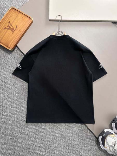 2025年3月19日高品質新作Balenciaga半袖Tシャツ HoHo工場