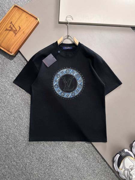 2025年3月19日高品質新作Louis Vuitton半袖Tシャツ HoHo工場