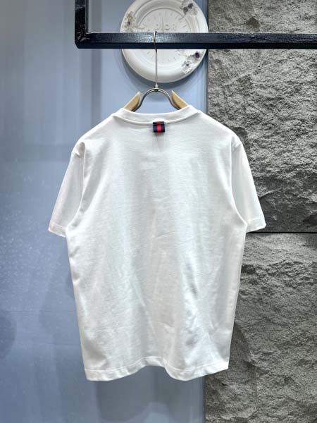 2025年3月19日高品質新作Gucci半袖Tシャツ HoHo工場