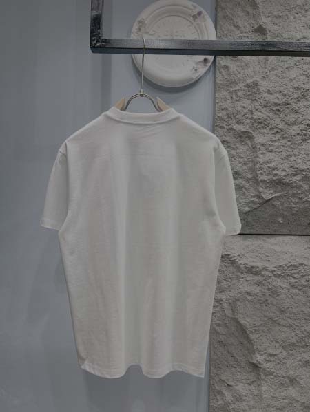 2025年3月19日高品質新作Prada半袖Tシャツ HoHo工場