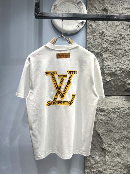 2025年3月19日高品質新作Louis Vuitton半袖Tシャツ HoHo工場
