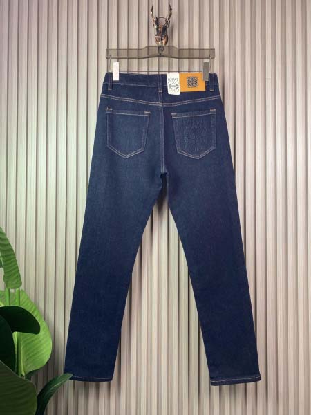 2025年3月21日早春新作loeweジーパン luols工場