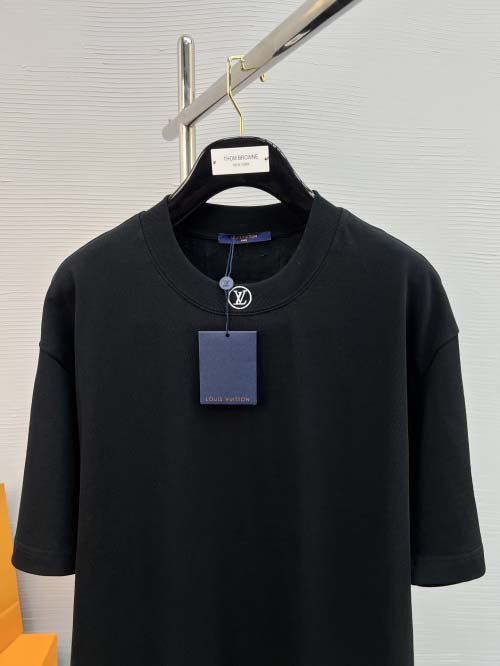 2025年3月26日入荷春夏高品質新作Louis Vuitton半袖 tシャツTF工場