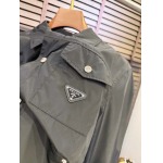 2025年3月3日春秋用高品質新品Pradaジャケットliangp工場