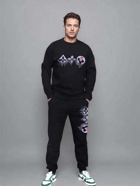 2025年3月7日新品Louis Vuitton上下セット ...