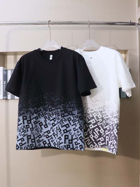 2025年3月7日新品prada半袖tシャツ  HAOKE工...