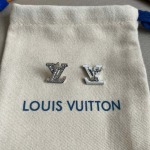 2025年3月9日入荷新品Louis Vuittonピアスギフト/誕生日/記念品/アクセサリーxin工場