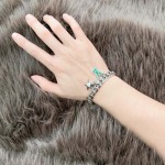 2025年3月9日入荷新品Louis Vuittonブレスレットギフト/誕生日/記念品/アクセサリーxin工場