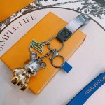 2025年3月9日入荷新品Louis Vuitton キーホルダー ギフト/誕生日/記念品/アクセサリーxin工場
