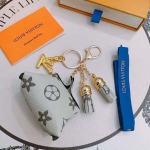 2025年3月9日入荷新品Louis Vuitton キーホルダー ギフト/誕生日/記念品/アクセサリーxin工場