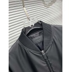 2025年3月12日春秋高品質復刻新品Pradaジャケットqishang工場
