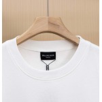2025年3月13日新品Balenciaga半袖 tシャツ  xiongma工場