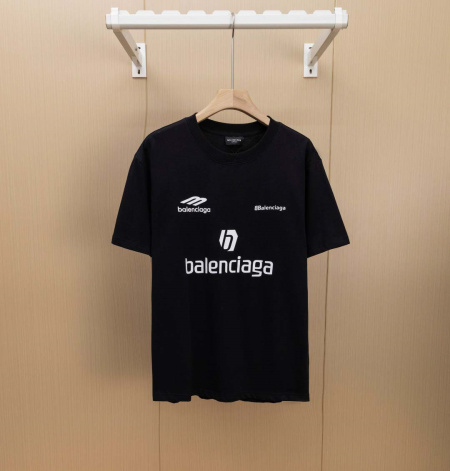 2025年3月13日新品Balenciaga半袖 tシャツ ...