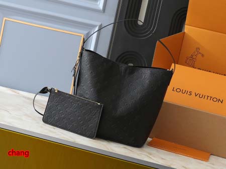 2025年3月16日 ルイヴィトン新品 M12925 M12...