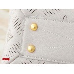 2025年3月16日 ルイヴィトン新品 M13157 M24255 M24114   Hand It All  Bloom   Monogram 29.0 x 18.0 x 13.0