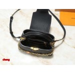 2025年3月16日 ルイヴィトン新品  M00014 M00013 M00015  Capucines ：Taurillon   Monogram 23.5x 14 x 8