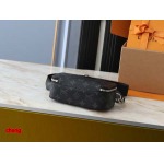 2025年3月16日 ルイヴィトン新品 M81260 M80741 M59161 Alpha Wearable  Monogram Eclipse    18.5×11×6.5cm