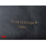 2025年3月16日 ルイヴィトン新品 M13357 M13358 M13387 M13389 Coussin Backpack  Coussin   Monogram  LV    Coussin 21.0 x 26.0 x 10.0