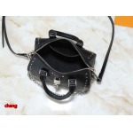 2025年3月16日 ルイヴィトン新品 M14575 M13146 Monogram Bold Speedy 20 Trunk  Monogram  2025 Cruise   Monogram    20.5 x 13.5 x 11.0