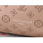 2025年3月16日 ルイヴィトン新品 M13180 MahinaBoundless—— HouseMahina 16.9 x 13.2 x 6.7