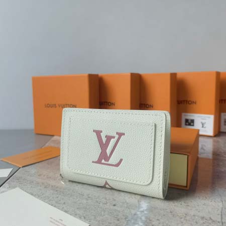 2025年3月17日新品財布M81927 Louis Vui...