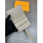 2025年3月17日新品財布M12408 Louis Vuitton zy工場