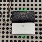 2025年3月17日新作 財布Coach  zy工場