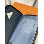 2025年3月17日新作 財布Louis VuittonM80423 .  SIZE:19×10cm zy工場
