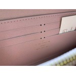 2025年3月17日新作財布Louis VuittonM80857 M60017  SIZE: 19x 12.5x 3.0cm zy工場