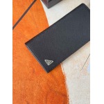 2025年3月17日新作prada 財布 1M2MV836  SIZE:19cm X12cm zy工場