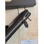 2025年3月17日新作prada 財布   SIZE:19 cmX12cm zy工場