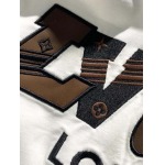 2025年3月19日高品質新作 Louis Vuitton半袖Tシャツ HoHo工場