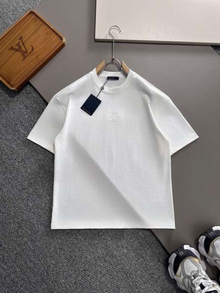 2025年3月19日高品質新作Louis Vuitton半袖...