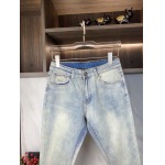 2025年3月21日早春新作 FENDIジーパン luols工場