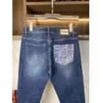 2025年3月21日早春新作Pradaジーパン luols工場