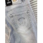 2025年3月21日早春新作 Versaceジーパン luols工場