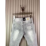 2025年3月21日早春新作Versaceジーパン luols工場