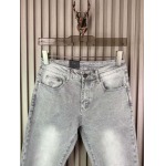 2025年3月21日早春新作Versaceジーパン luols工場