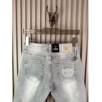 2025年3月21日早春新作Versaceジーパン luols工場