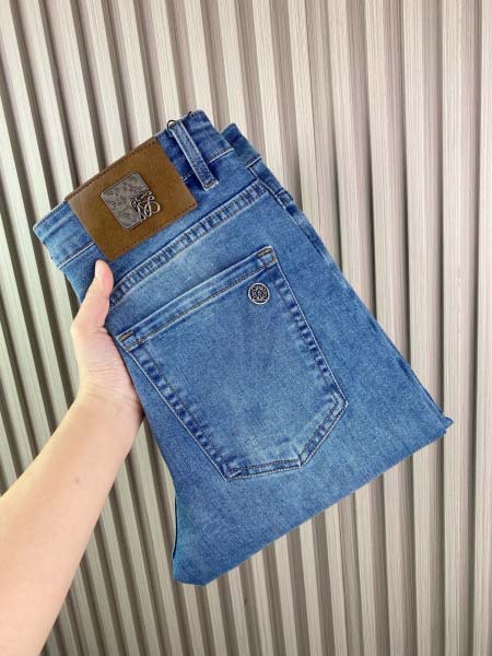 2025年3月21日早春新作loeweジーパン luols工...