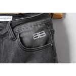 2025年3月21日春夏新作Balenciagaジーパン luols工場