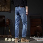 2025年3月21日春夏新作Versaceジーパン luols工場