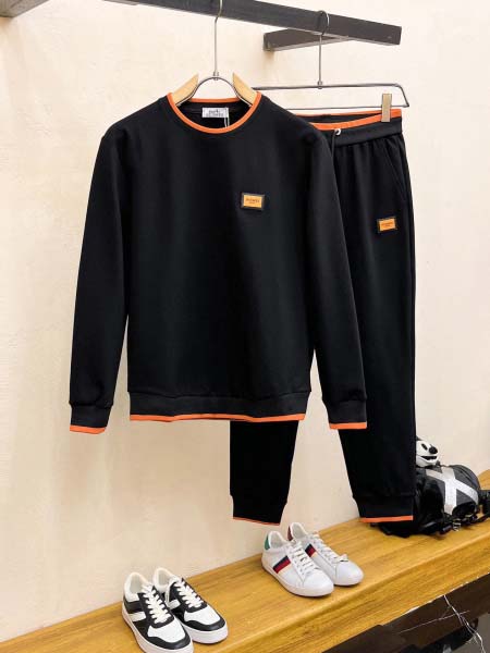 2025年3月28日入荷新作HERMES春秋メンズ 上下セッ...