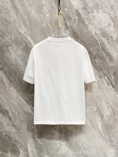 2025年4月3日入荷新作LOEWE半袖 Tシャツ高級品/LD工場