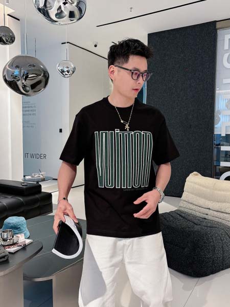 2025年4月4日入荷新作Louis Vuitton半袖 Tシャツ高級品/LD工場