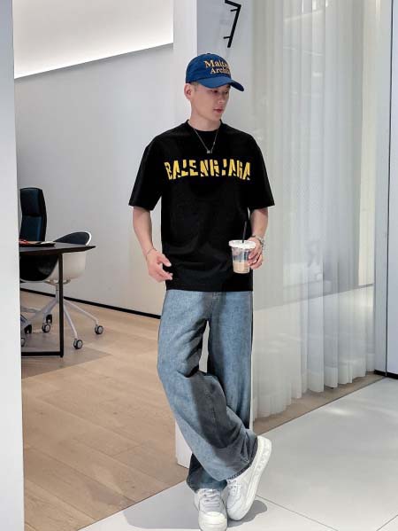 2025年4月6日入荷新作BALENCIAGA半袖 Tシャツ高級品/LD工場