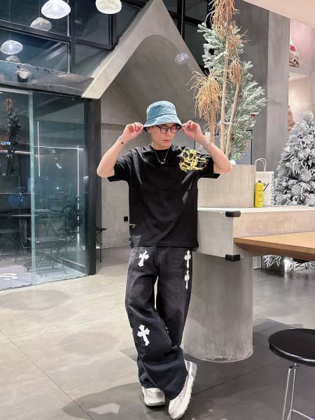 2025年4月6日入荷新作BURBERRY半袖 Tシャツ高級品/LD工場