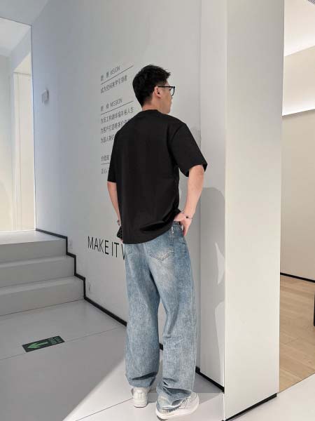 2025年4月6日入荷新作Fendi半袖 Tシャツ高級品/LD工場